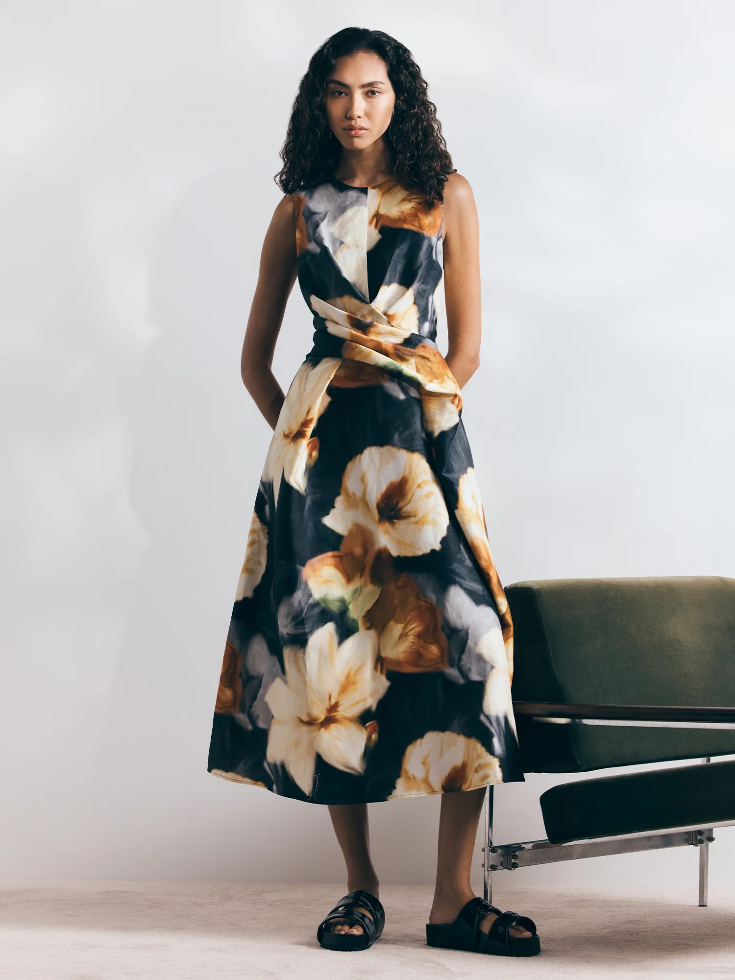 BOTANICAL FLORAL DRAPED MIDI DRESS - Image 5