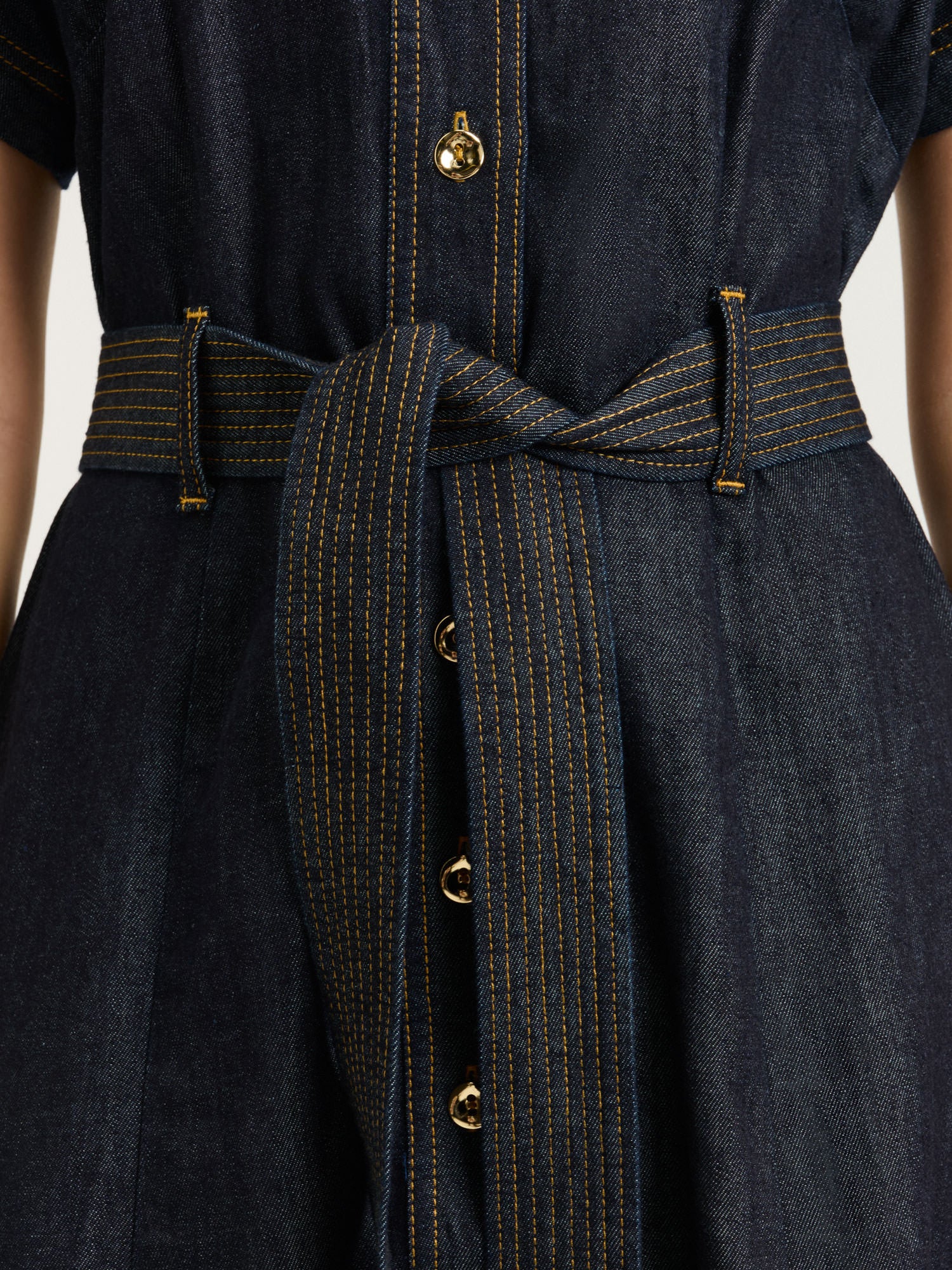 COTTON LYOCELL DENIM BELTED SHIRTDRESS - Image 4