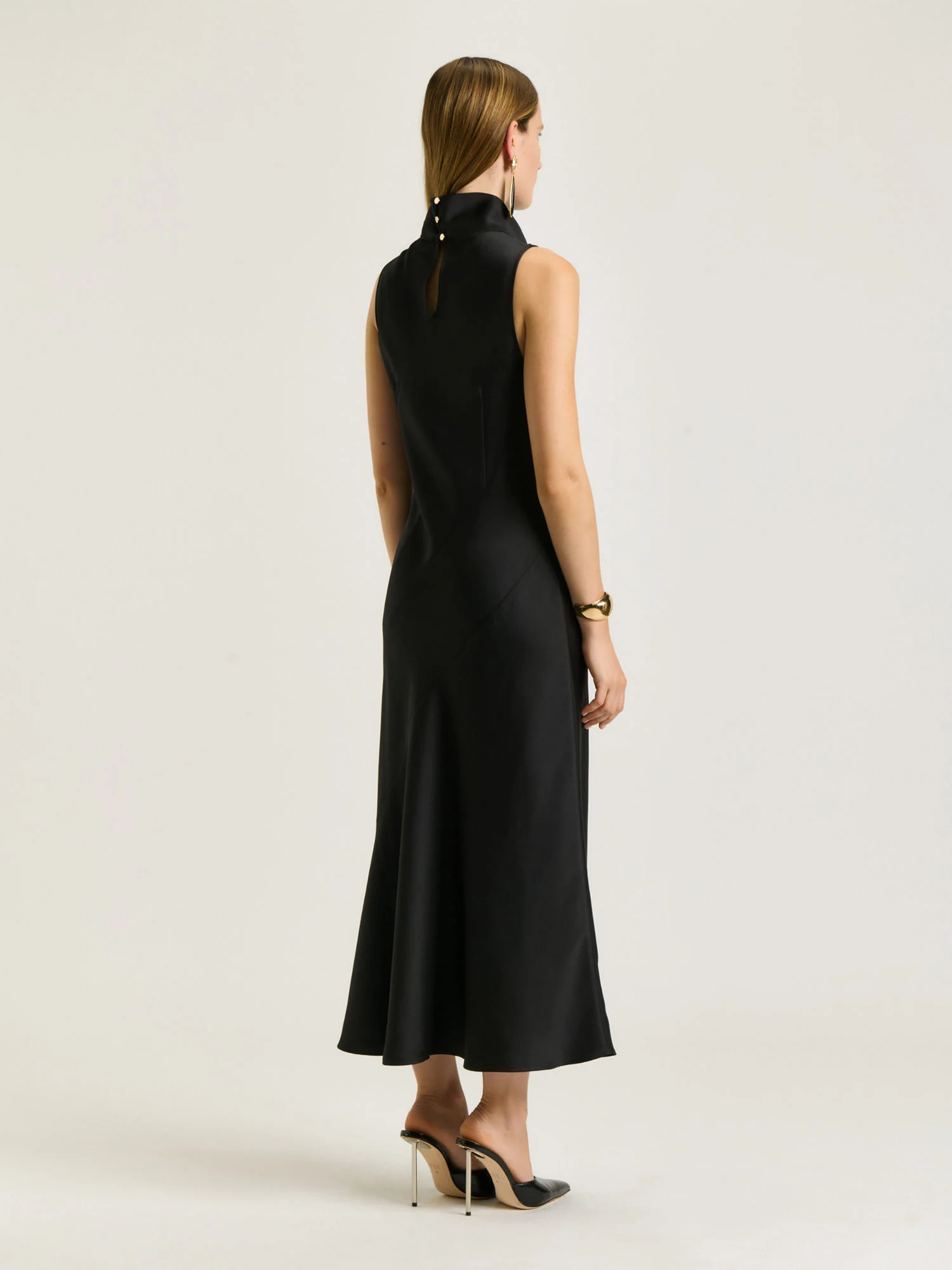 CREPE BACK SATIN HALTER MAXI DRESS - Image 10