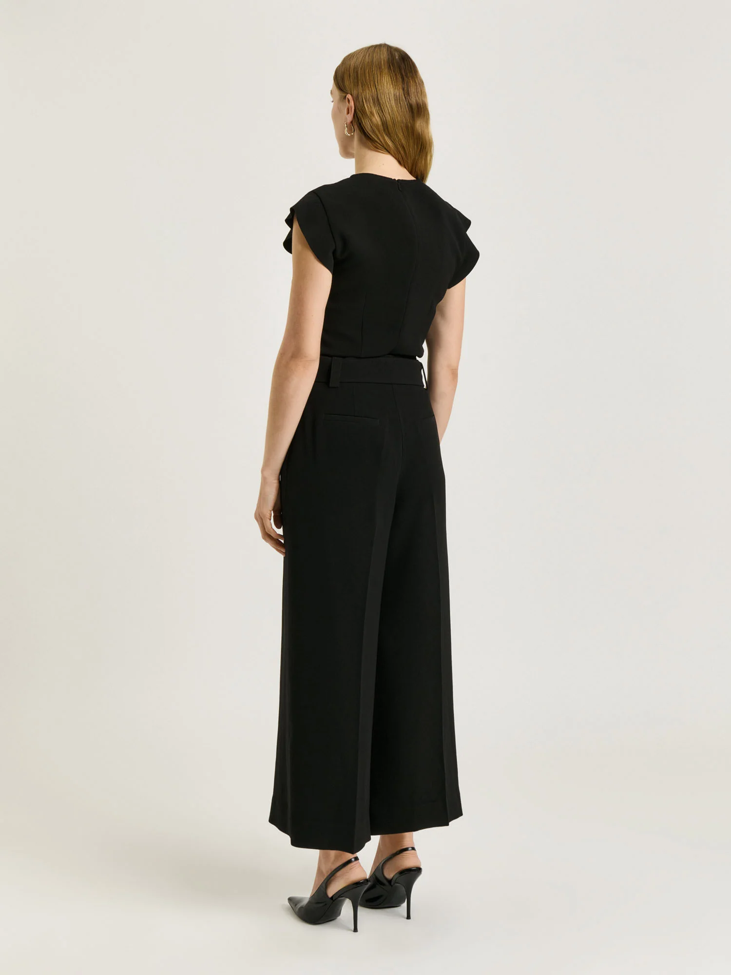 DOUBLE CREPE BELTED CROPPED PANT - Image 3