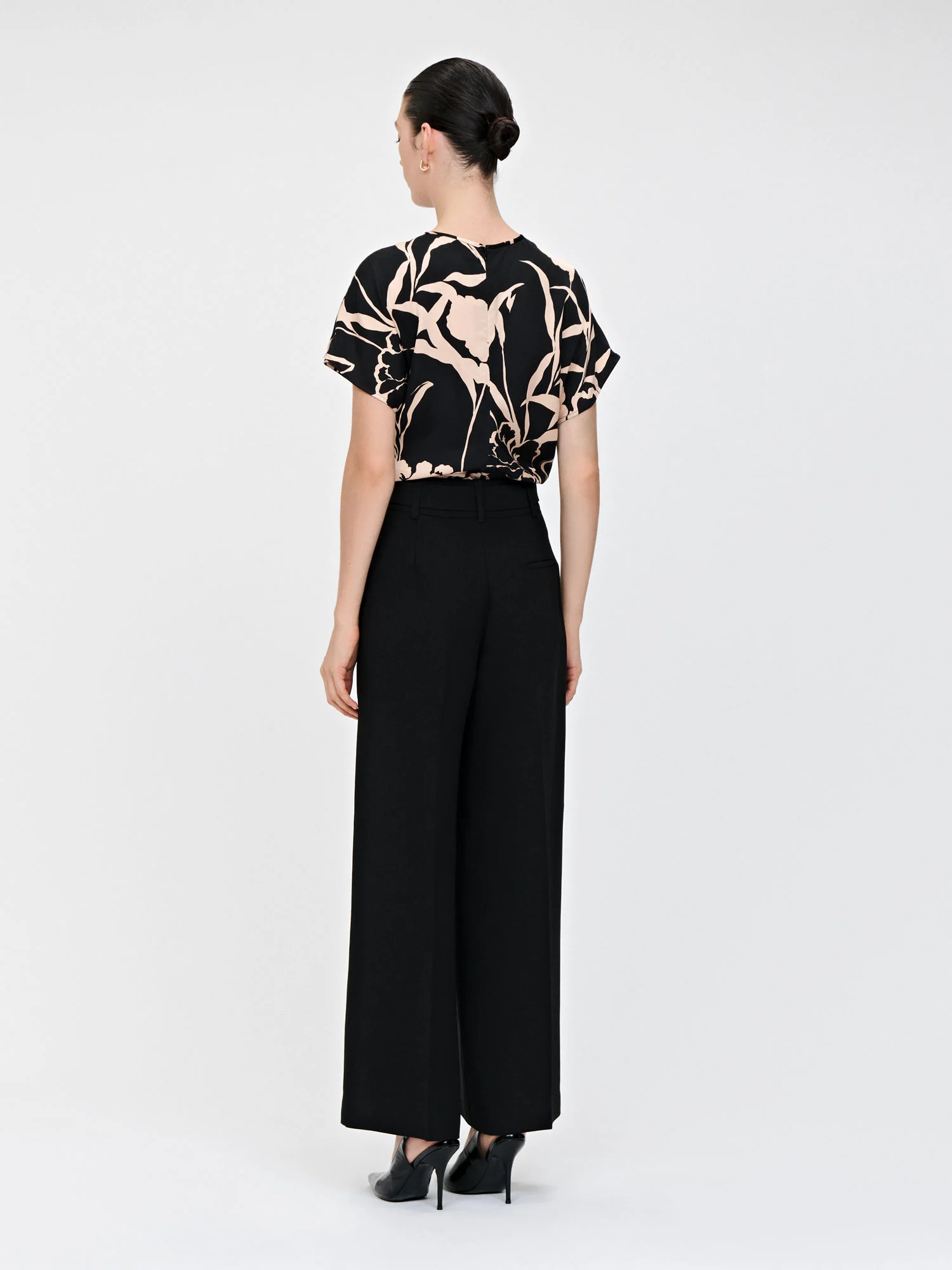 DOUBLE WEAVE BELTED FLARED PANT - Image 3