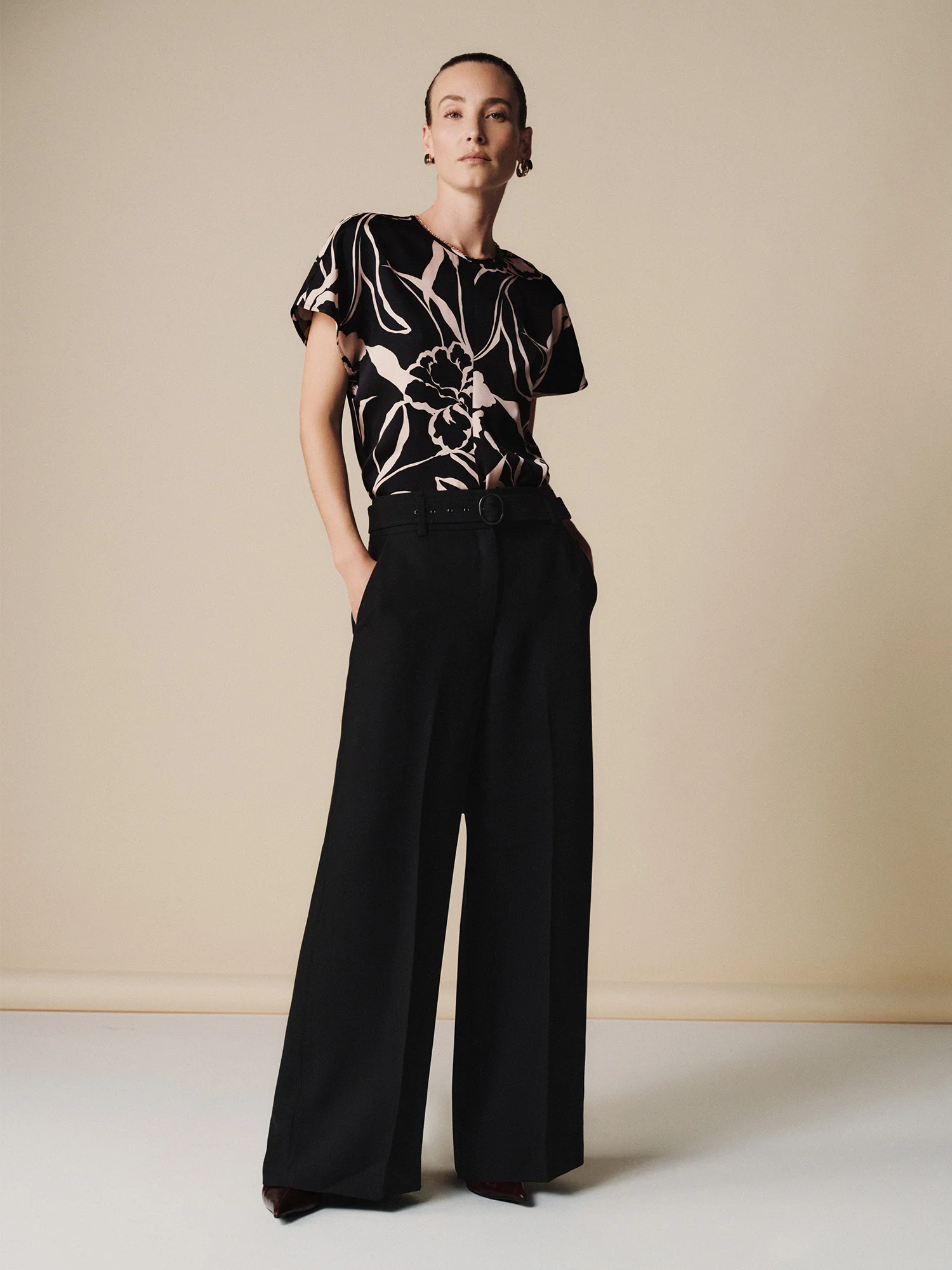 DOUBLE WEAVE BELTED FLARED PANT - Image 4