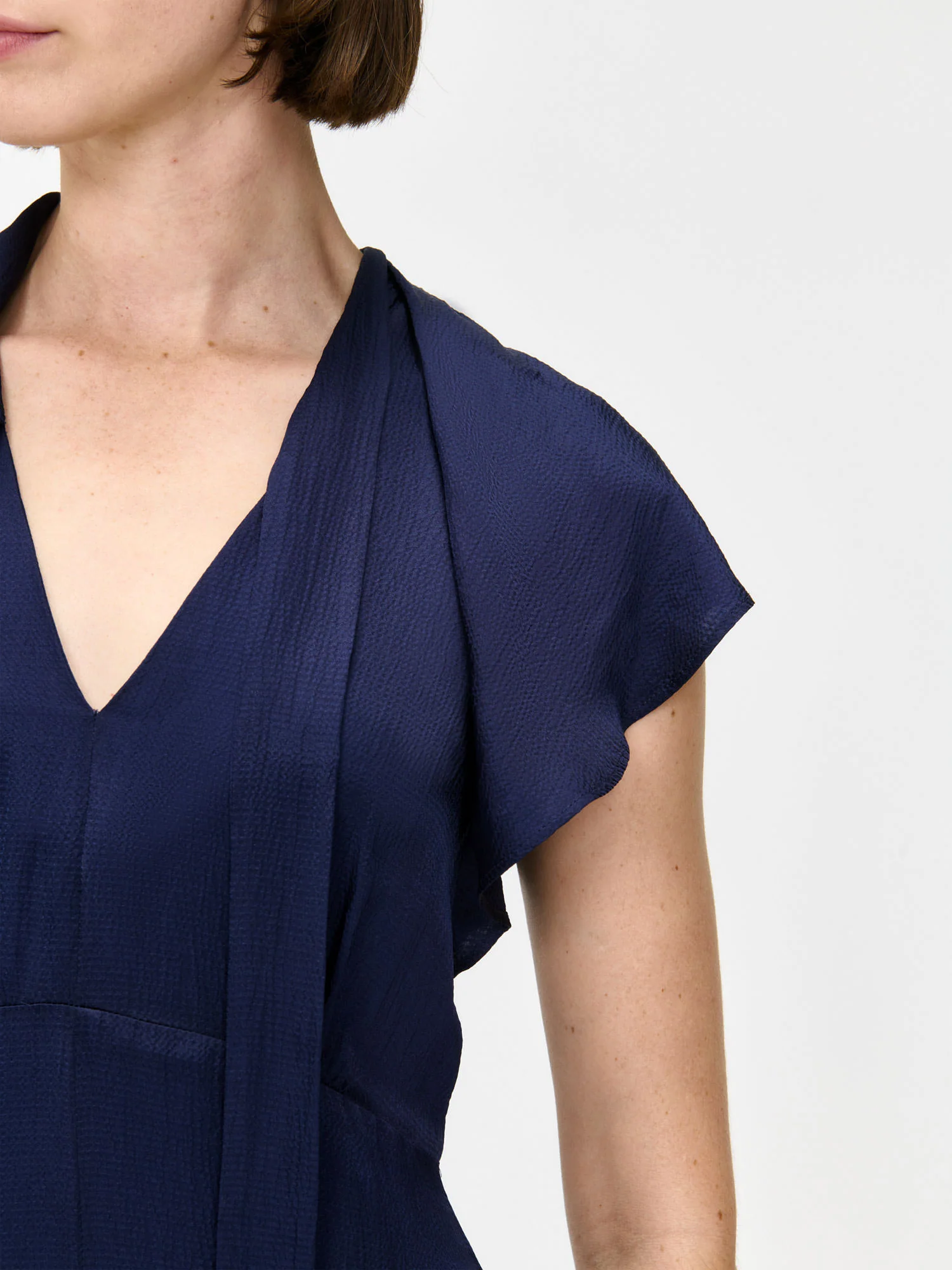 HAMMERED SATIN DRAPED NECK MIDI DRESS - Image 7