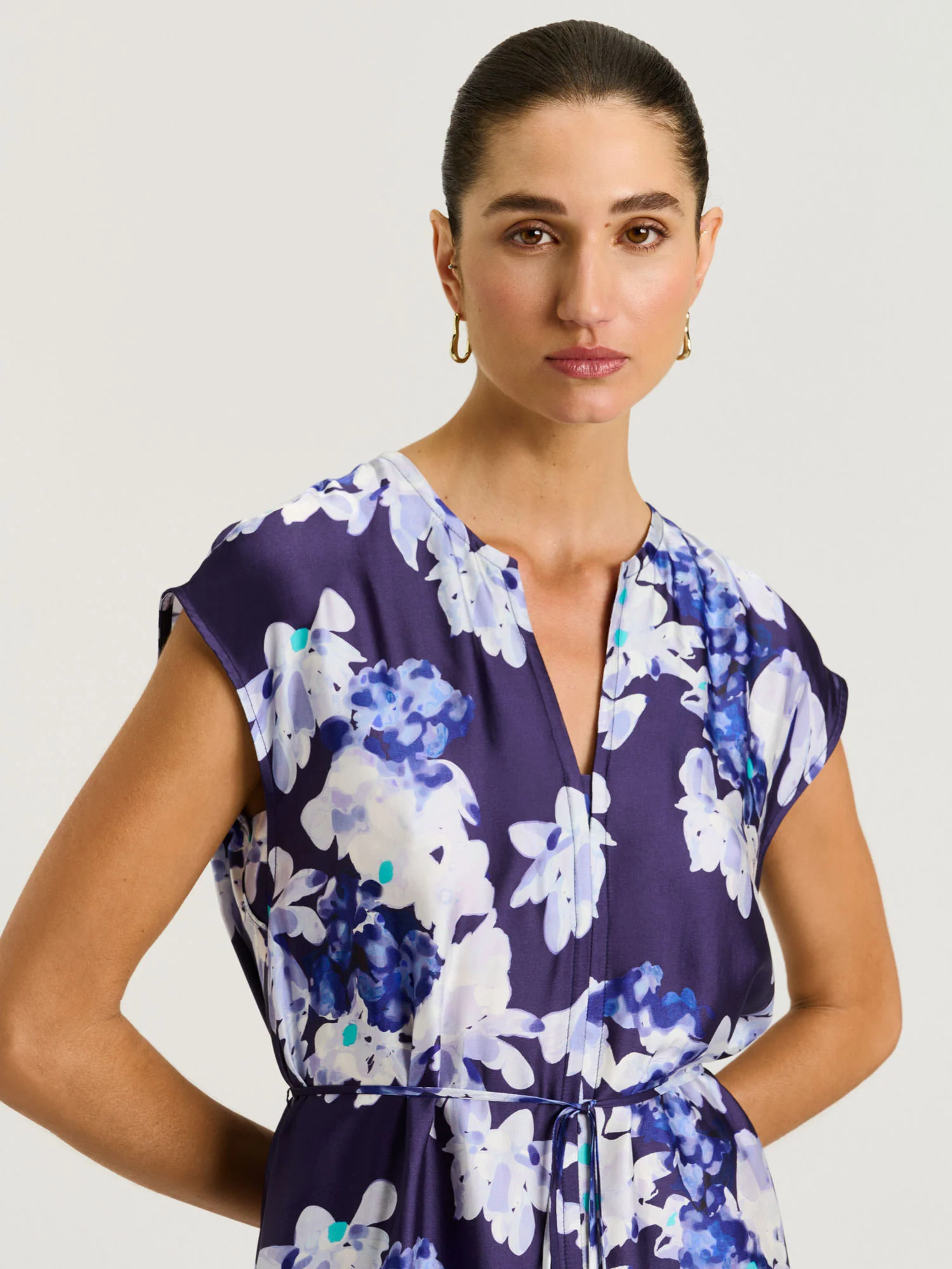 MIDNIGHT CLIMBING VINE SATIN MIDI DRESS - Image 3