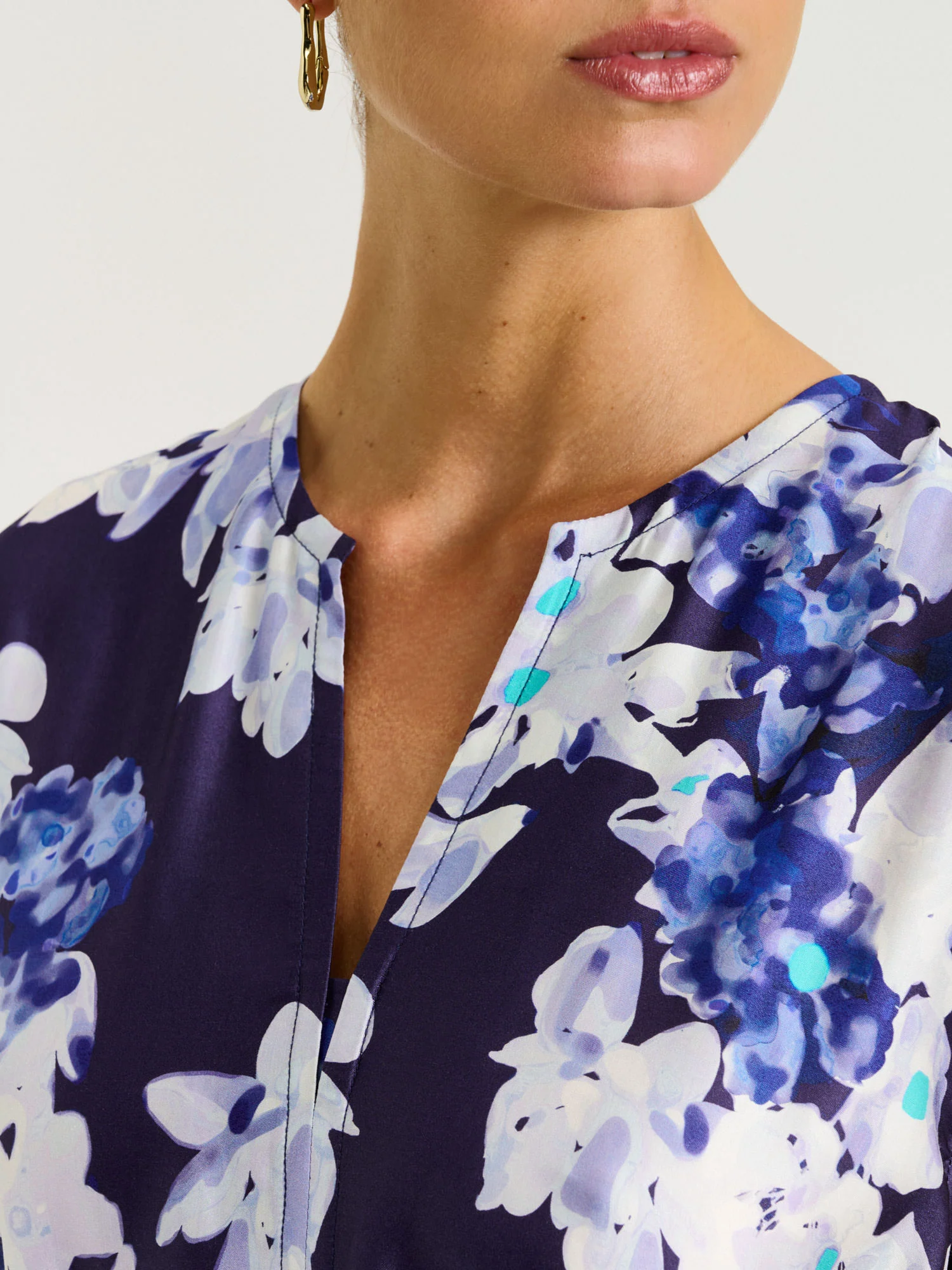 MIDNIGHT CLIMBING VINE SATIN MIDI DRESS - Image 4