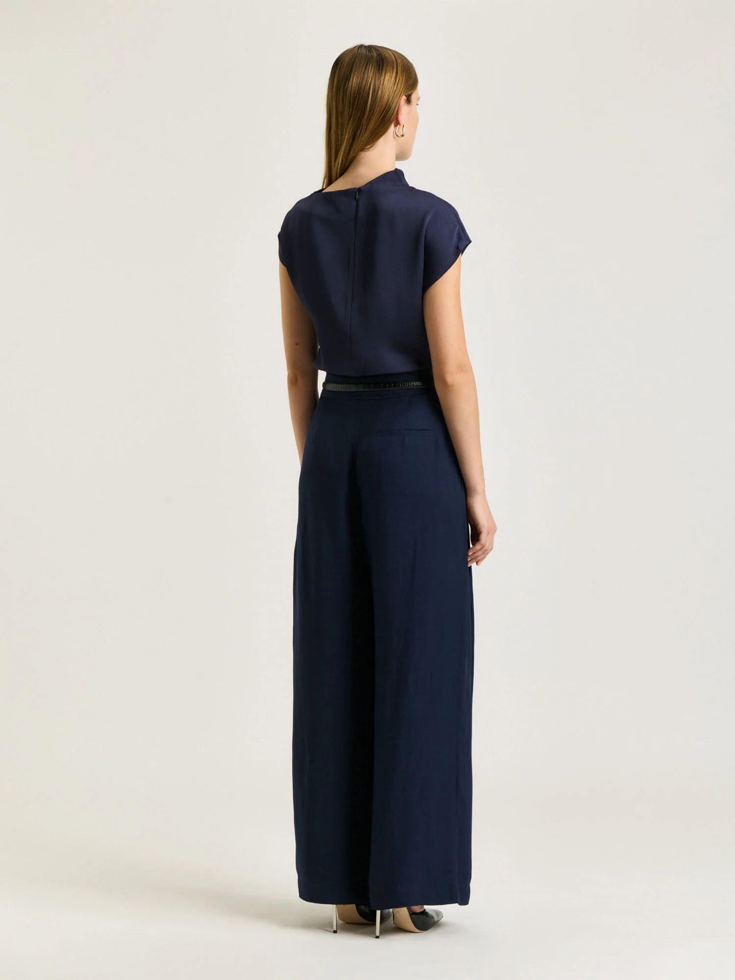 VISCOSE LINEN WIDE LEG TUCK PANT - Image 3